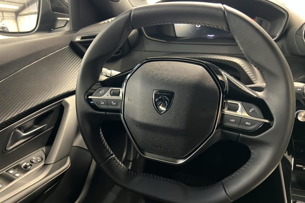 PEUGEOT 2008 100 S S BVM6 Allure - ref: 1-371251 - Photo 14