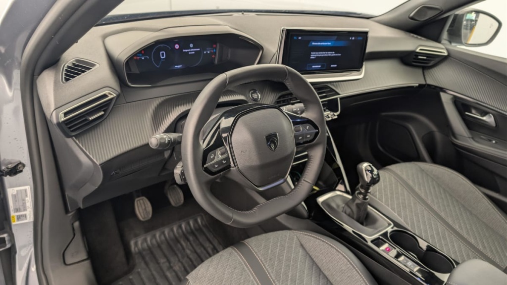 PEUGEOT 2008 100 S S BVM6 Allure - ref: 1-371285 - Photo 15