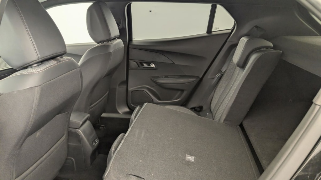 PEUGEOT 2008 100 S S BVM6 Allure - ref: 1-371301 - Photo 12