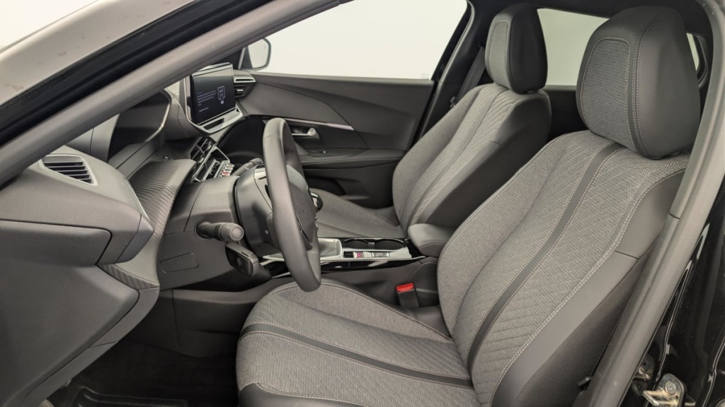 PEUGEOT 2008 100 S S BVM6 Allure - ref: 1-371301 - Photo 16