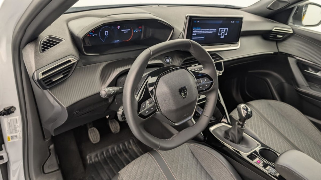 PEUGEOT 2008 100 S S BVM6 Allure - ref: 1-371316 - Photo 15