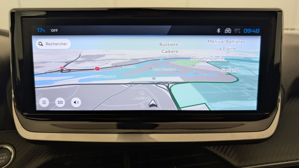 PEUGEOT 2008 Hybrid 145 e-DCS6 Allure - ref: 1-371329 - Photo 19