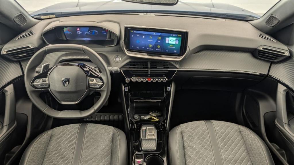 PEUGEOT 2008 Hybrid 145 e-DCS6 Allure - ref: 1-371352 - Photo 13