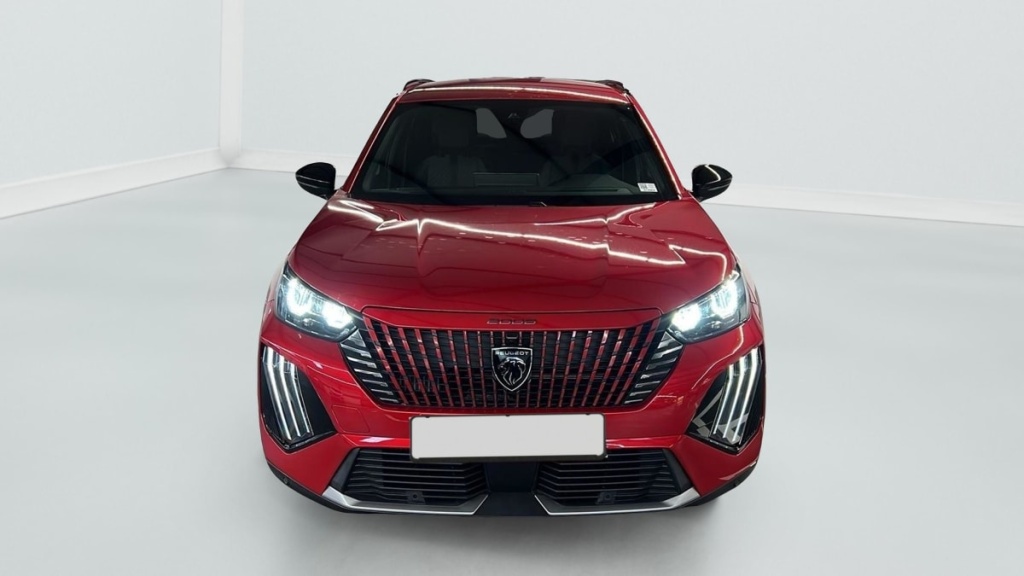 PEUGEOT 2008 Hybrid 145 e-DCS6 Allure - ref: 1-371417 - Photo 2