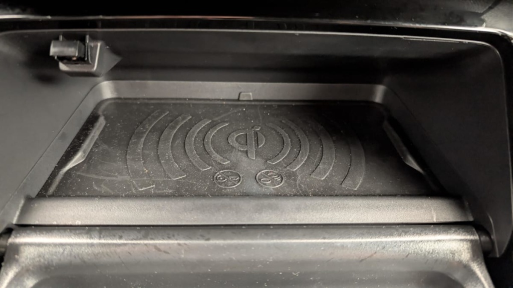 PEUGEOT 2008 Hybrid 145 e-DCS6 Allure - ref: 1-371441 - Photo 20