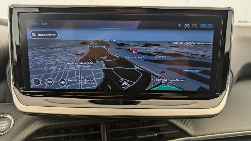 PEUGEOT 2008 Hybrid 145 e-DCS6 Allure - ref: 1-371633 - Photo 19