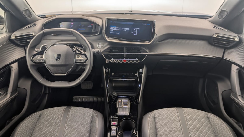 PEUGEOT 2008 Hybrid 145 e-DCS6 Allure - ref: 1-371654 - Photo 13