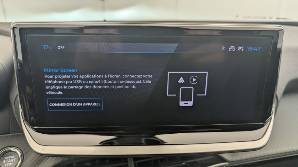 PEUGEOT 2008 Hybrid 145 e-DCS6 Allure - ref: 1-371654 - Photo 17