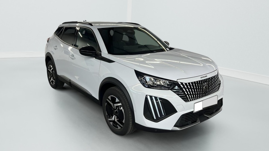 PEUGEOT 2008 Hybrid 145 e-DCS6 Allure - ref: 1-371760 - Photo 1