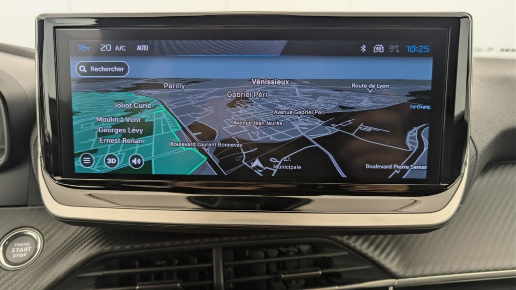 PEUGEOT 2008 Hybrid 145 e-DCS6 Allure - ref: 1-371763 - Photo 19