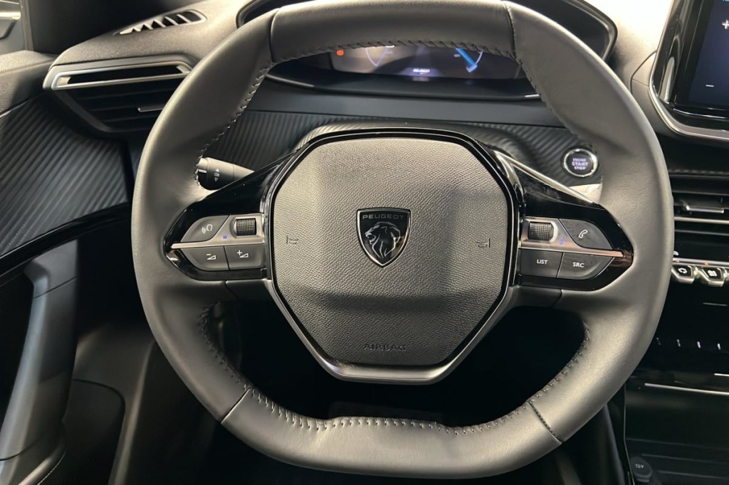 PEUGEOT 2008 100 S S BVM6 Allure - ref: 1-371865 - Photo 14