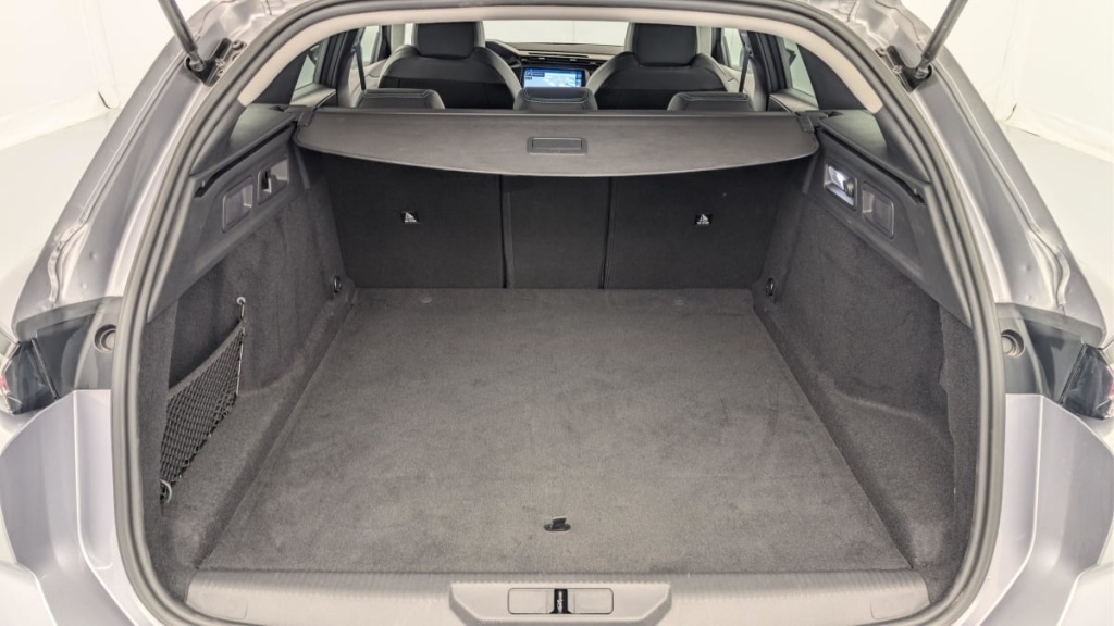 PEUGEOT 308 SW Hybrid 145 e-DCS6 Allure - ref: 1-371932 - Photo 11