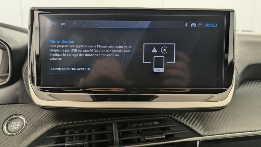 PEUGEOT 2008 100 S S BVM6 Allure - ref: 1-371987 - Photo 18