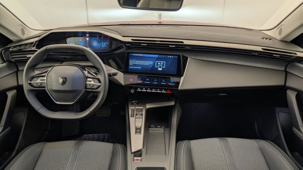 PEUGEOT 308 Hybrid 145 e-DCS6 Allure - ref: 1-372051 - Photo 13