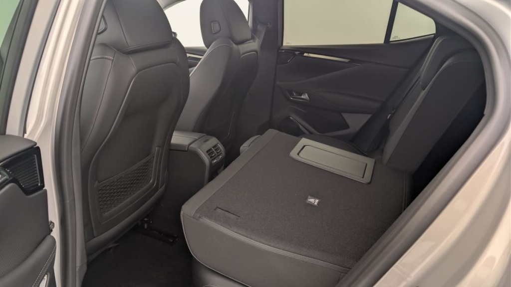 DS DS4 Hybride 136 e-DCT6 Pallas - ref: 1-372054 - Photo 12