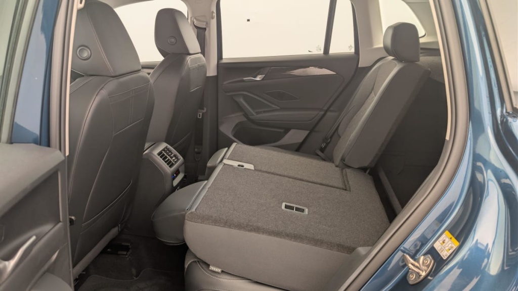 VOLKSWAGEN Tiguan 1.5 eTSI 131ch DSG7 Life Plus - ref: 1-372216 - Photo 12