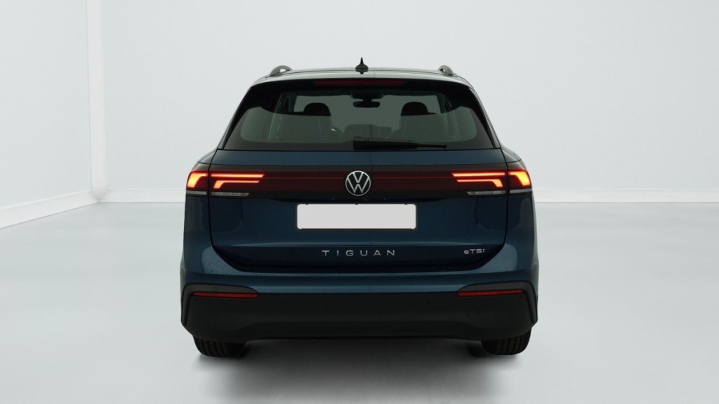 VOLKSWAGEN Tiguan 1.5 eTSI 131ch DSG7 Life Plus - ref: 1-372216 - Photo 6