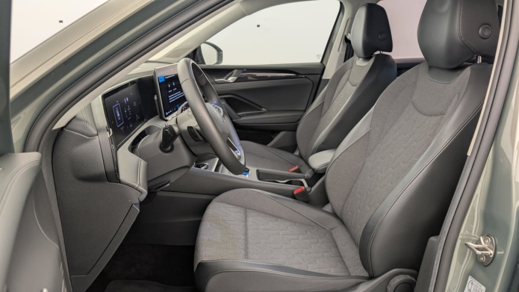 VOLKSWAGEN Tiguan 1.5 eTSI 131ch DSG7 Life Plus - ref: 1-372218 - Photo 16