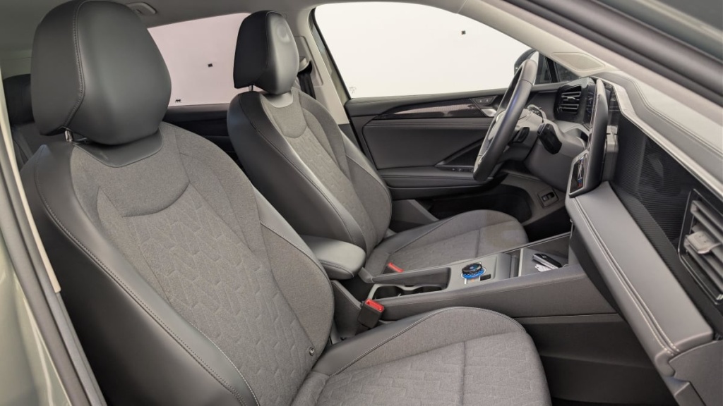 VOLKSWAGEN Tiguan 1.5 eTSI 131ch DSG7 Life Plus - ref: 1-372218 - Photo 9