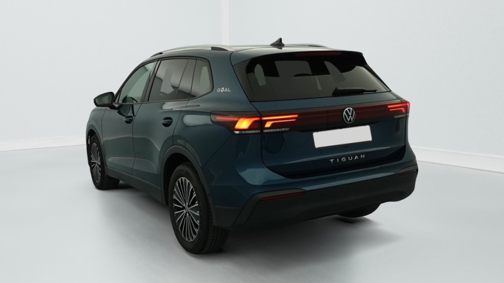 VOLKSWAGEN Tiguan 2.0 TDI 150ch DSG7 Life Plus - ref: 1-372221 - Photo 5