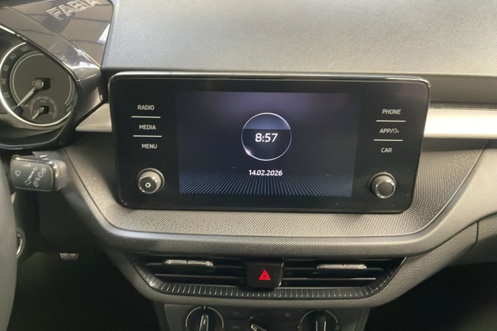 SKODA Fabia 1.0 TSI 95 CH BVM5 AMBITION - ref: 1-372369 - Photo 17
