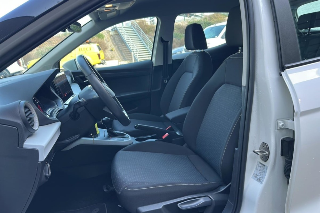 SEAT Arona 1.0 TSI 110 ch Start Stop DSG7 Style Business - ref: 1-372441 - Photo 9