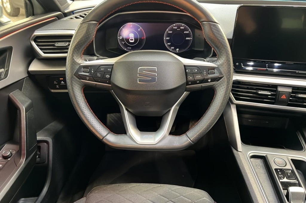 SEAT Leon E-HYBRID 204 CH DSG6 FR - ref: 1-372446 - Photo 13