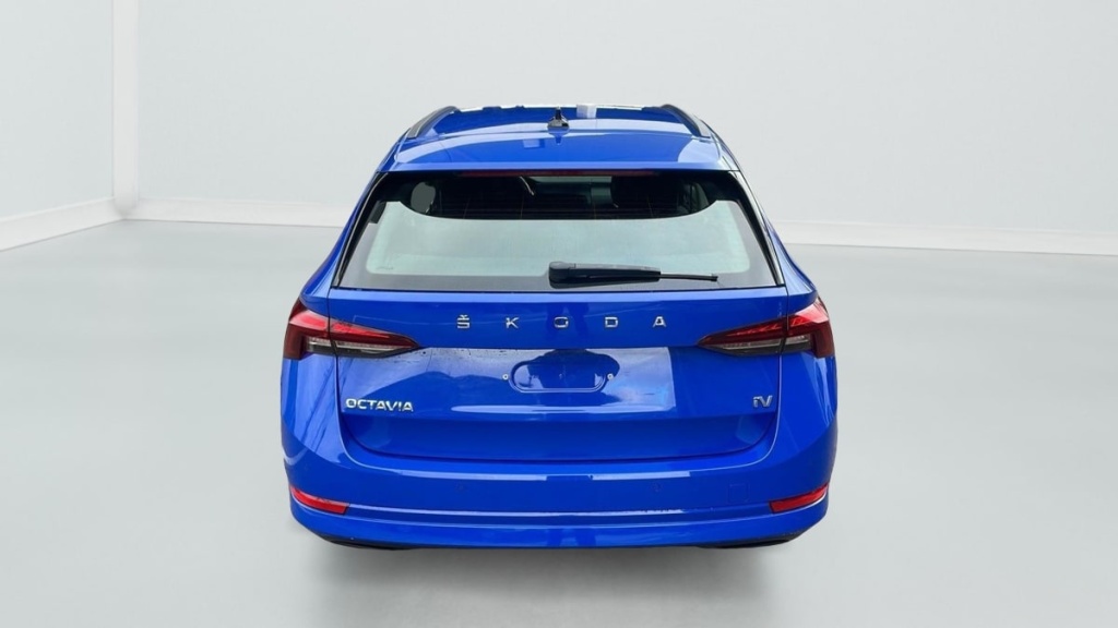 SKODA Octavia Combi 1.4 TSI PHEV iV 204 ch DSG6e Ambition - ref: 1-372463 - Photo 6
