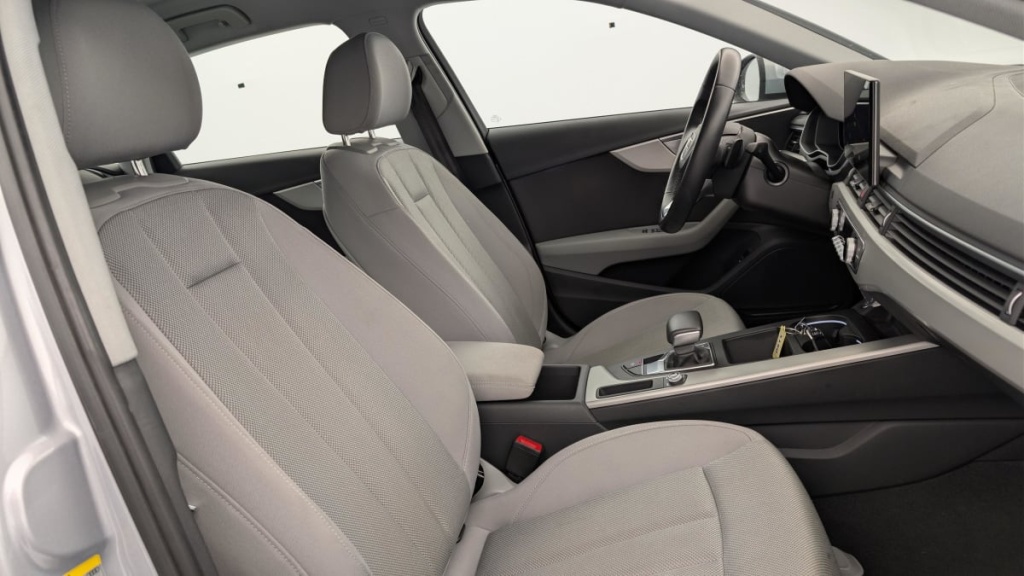 AUDI A4 35 TFSI 150 S tronic 7 Design - ref: 1-372544 - Photo 9