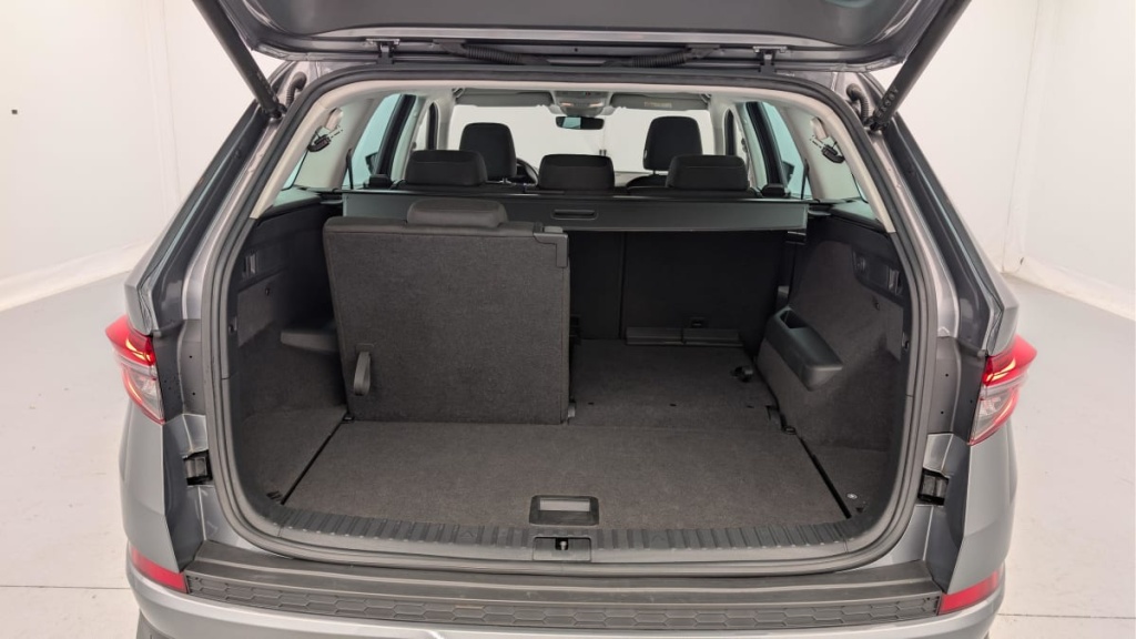 SKODA Kodiaq 2.0 TDI 150 SCR DSG7 7PL BUSINESS - ref: 1-372698 - Photo 11