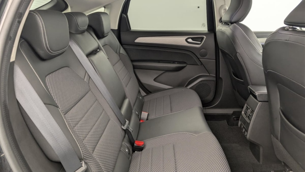 RENAULT Arkana E-Tech hybride 145 - 22 Techno - ref: 1-373255 - Photo 10