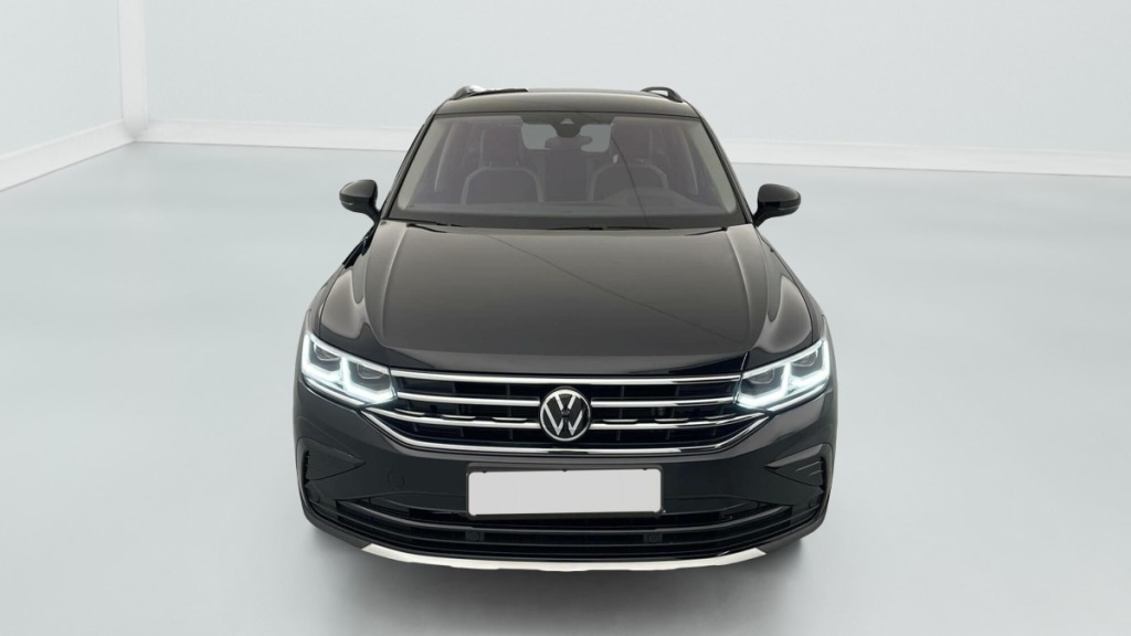 VOLKSWAGEN Tiguan 1.5 TSI 130ch BVM6 Life Plus - ref: 1-373372 - Photo 2
