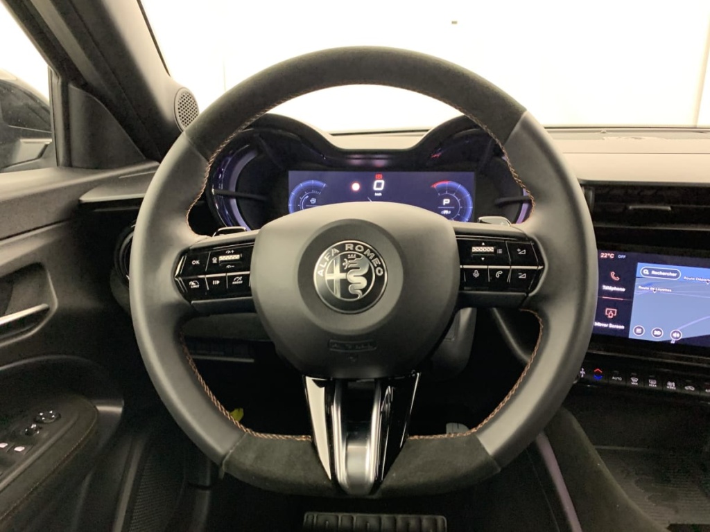 ALFA ROMEO Junior 1.2 Ibrida 145 ch eDCT6 Intensa - ref: 1-373491 - Photo 14