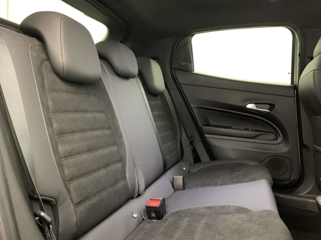 ALFA ROMEO Junior 1.2 Ibrida 145 ch eDCT6 Intensa - ref: 1-373498 - Photo 10