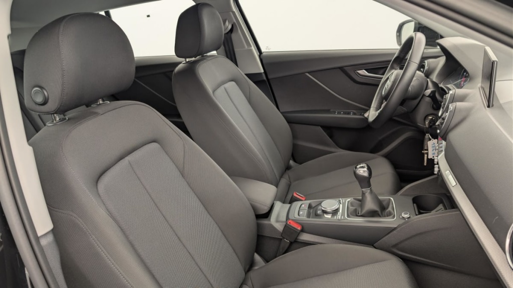 AUDI Q2 30 TFSI 110 BVM6 Design - ref: 1-374192 - Photo 9