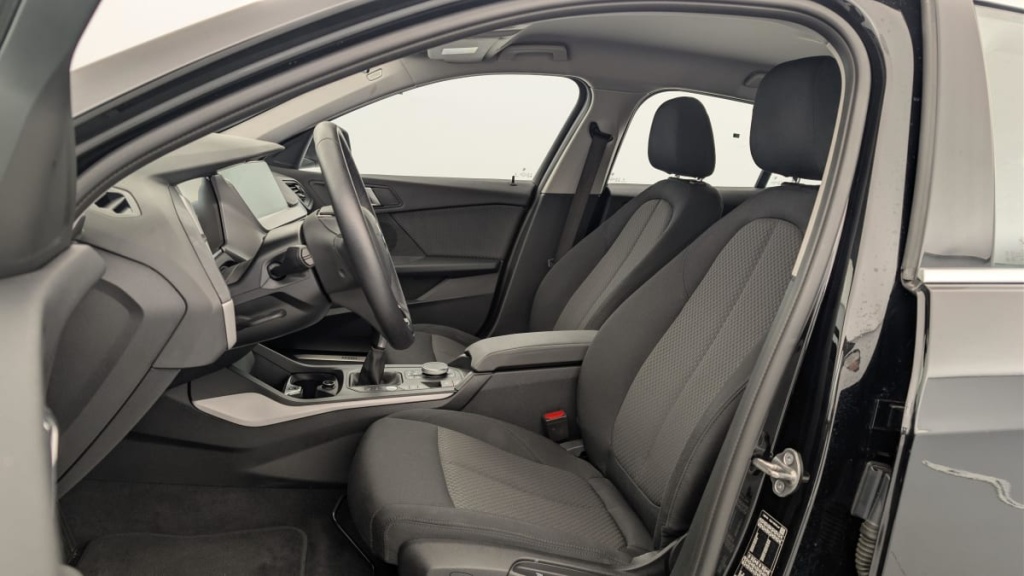 BMW Serie 1 116i 109 ch Business Design - ref: 1-374502 - Photo 16