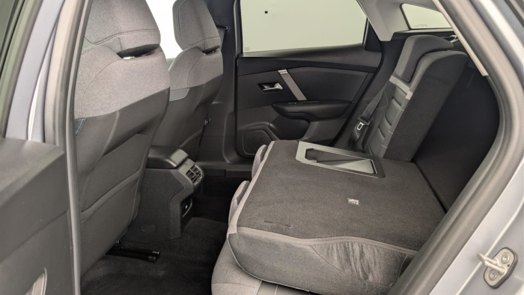 CITROEN C4 PureTech 130 EAT8 Max - ref: 1-374790 - Photo 12