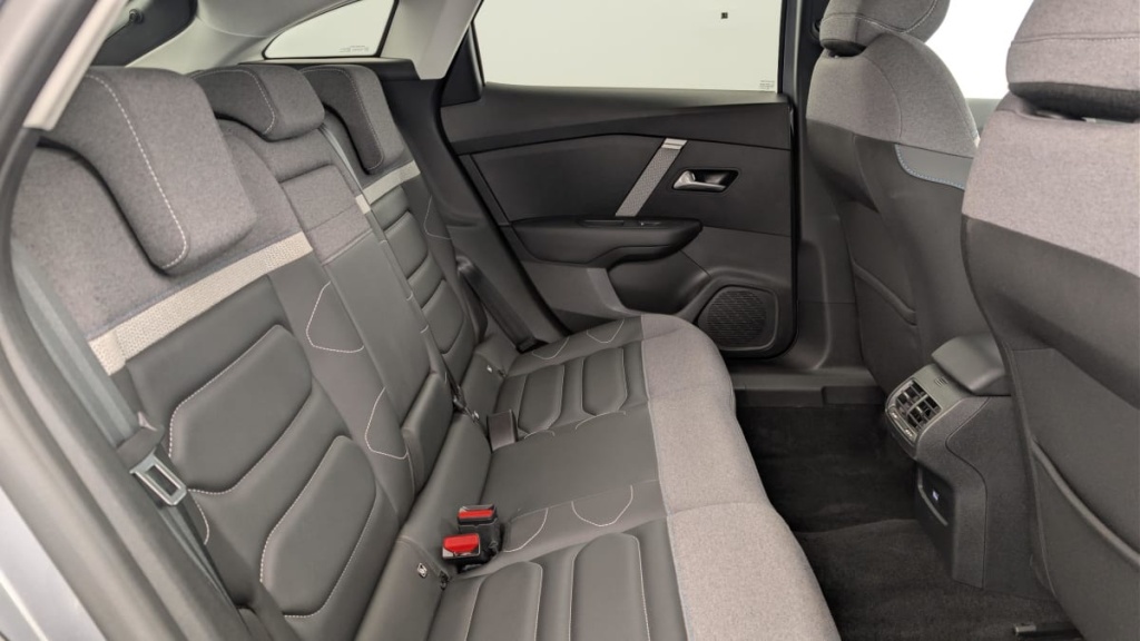 CITROEN C4 PureTech 130 EAT8 Max - ref: 1-374791 - Photo 10