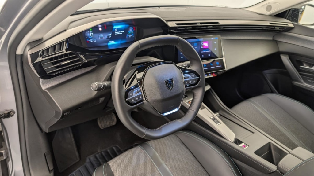 PEUGEOT 308 Hybrid 136 e-DCS6 Allure - ref: 1-374899 - Photo 15