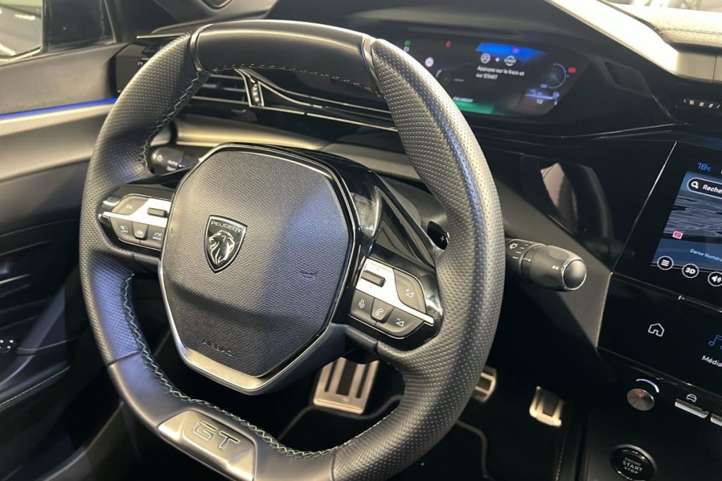 PEUGEOT 408 PHEV 180 e-EAT8 GT - ref: 1-374930 - Photo 15