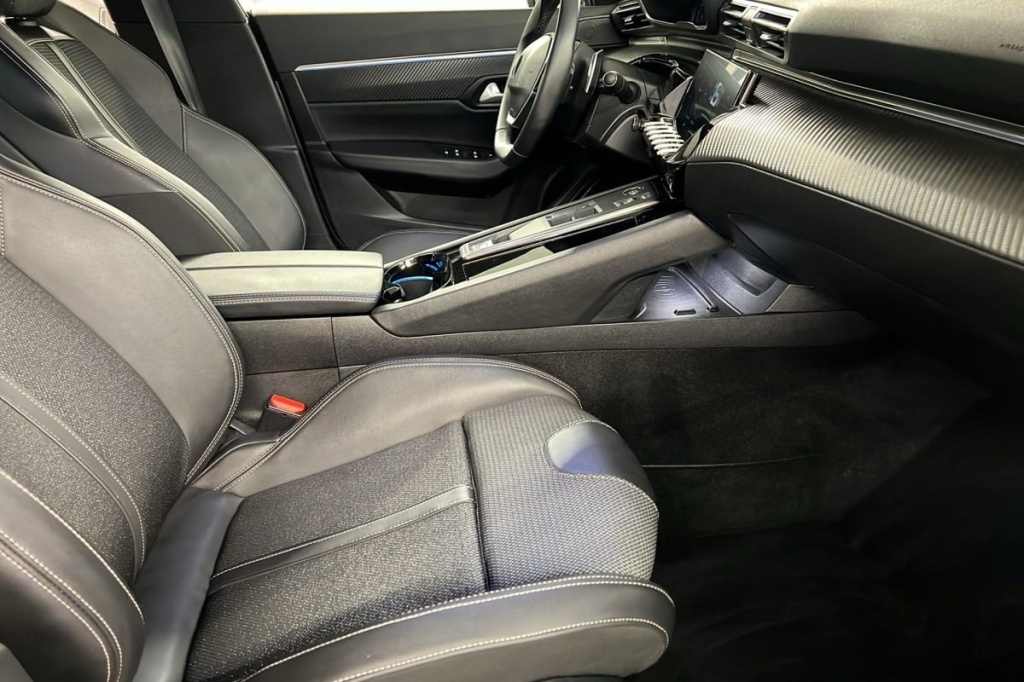 PEUGEOT 508 Hybrid 225 e-EAT8 Allure - ref: 1-374937 - Photo 9