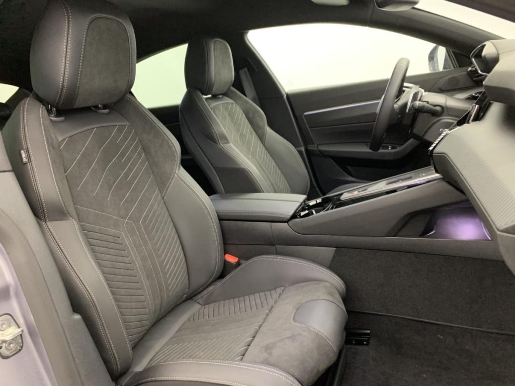 PEUGEOT 508 Hybrid 225 e-EAT8 Allure - ref: 1-375451 - Photo 9