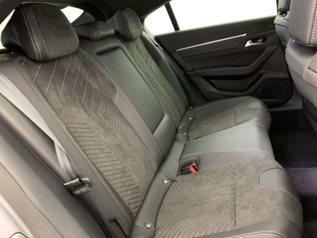 PEUGEOT 508 Hybrid 180 e-EAT8 Allure - ref: 1-375452 - Photo 10