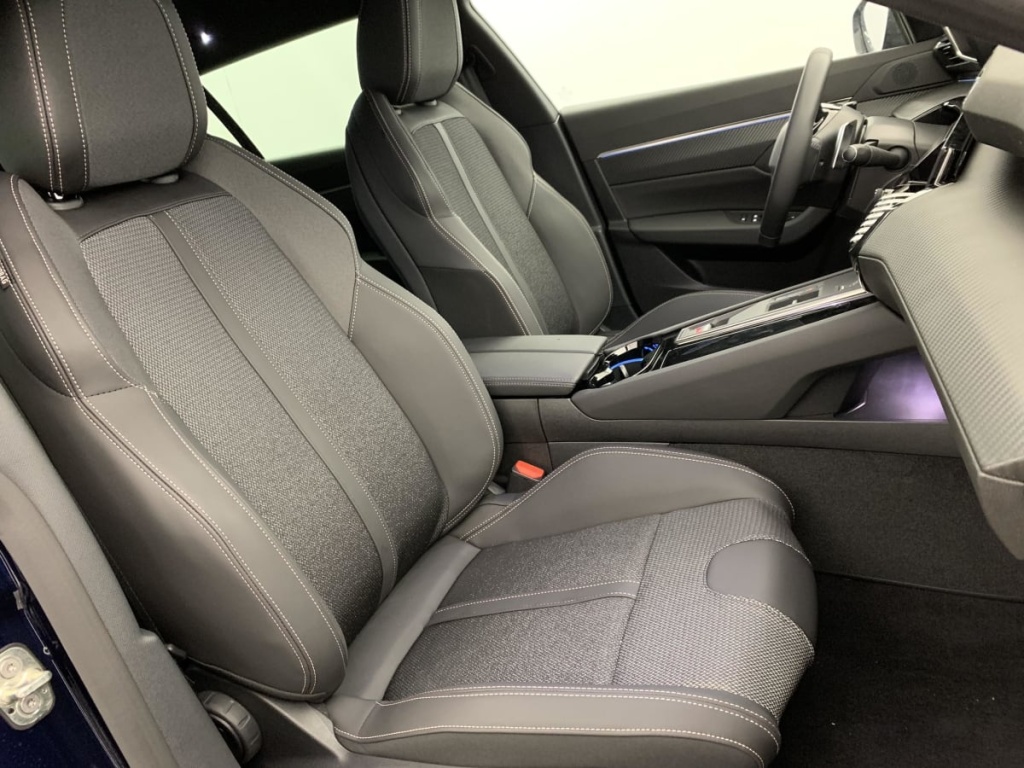 PEUGEOT 508 SW Hybrid 180 e-EAT8 Allure - ref: 1-375459 - Photo 9