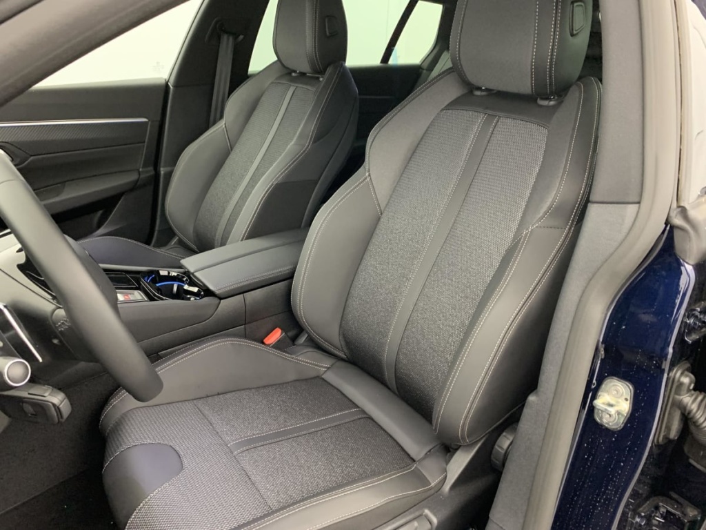 PEUGEOT 508 SW Hybrid 180 e-EAT8 Allure - ref: 1-375465 - Photo 20