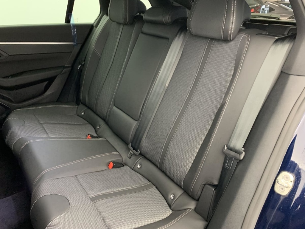 PEUGEOT 508 SW Hybrid 180 e-EAT8 Allure - ref: 1-375469 - Photo 19