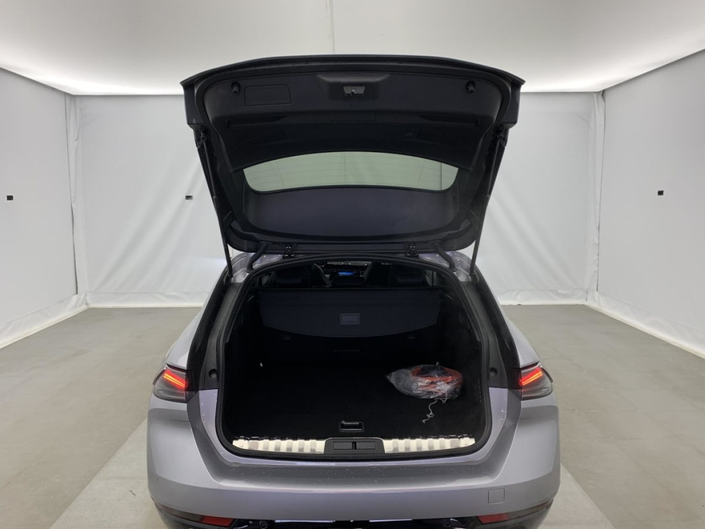 PEUGEOT 508 SW Hybrid 225 e-EAT8 Allure - ref: 1-375490 - Photo 11