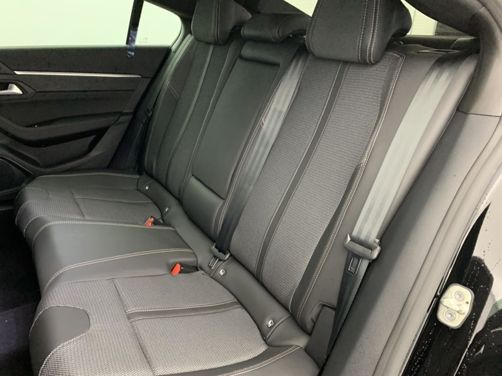 PEUGEOT 508 Hybrid 180 e-EAT8 Allure - ref: 1-375500 - Photo 19