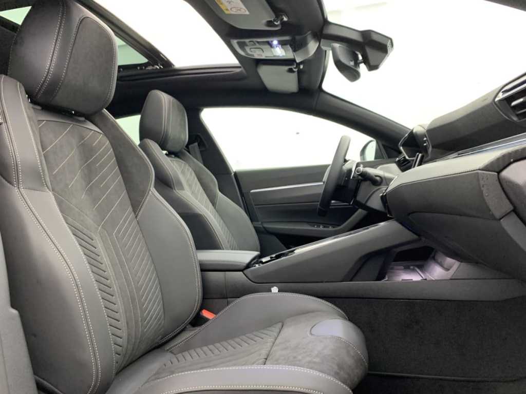 PEUGEOT 508 Hybrid 225 e-EAT8 Allure - ref: 1-375519 - Photo 9