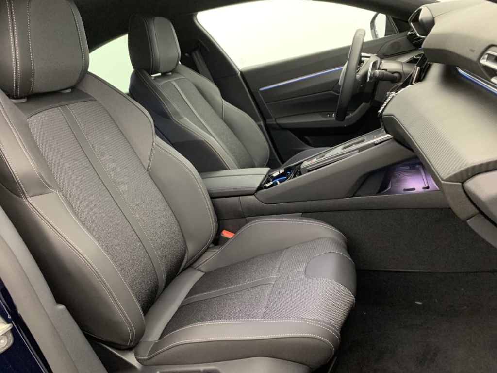 PEUGEOT 508 Hybrid 180 e-EAT8 Allure - ref: 1-375532 - Photo 9